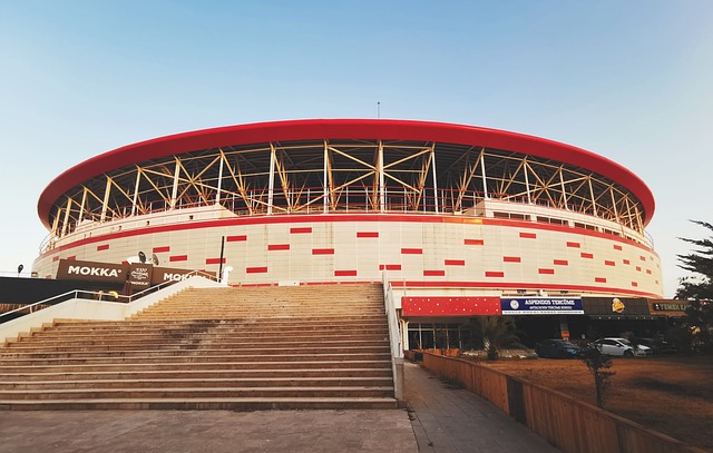 前不久一名 前不久一名